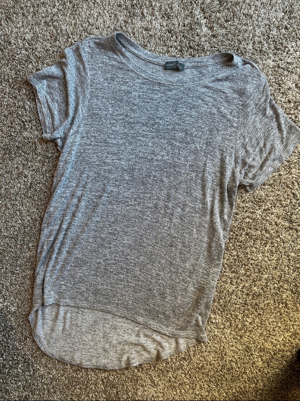 Market & Spruce Gray Heathered Knit Short Sleeve Tee - Picture 5 of 5